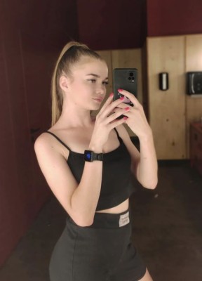 Проститутка Соня